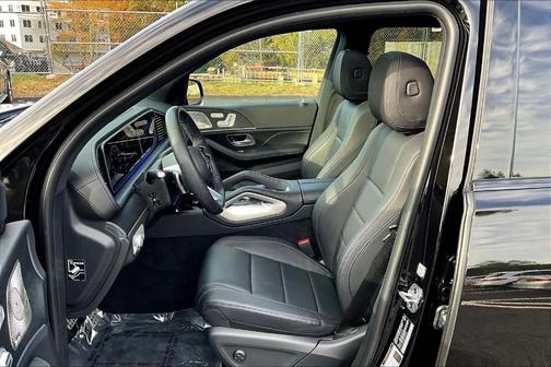 2024 Mercedes-Benz GLS 450 4MATIC