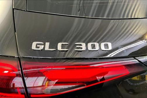 2026 Mercedes-Benz GLC 300 Base 4MATIC