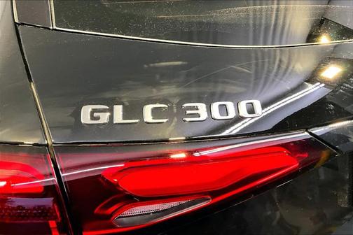 2026 Mercedes-Benz GLC 300 Base 4MATIC