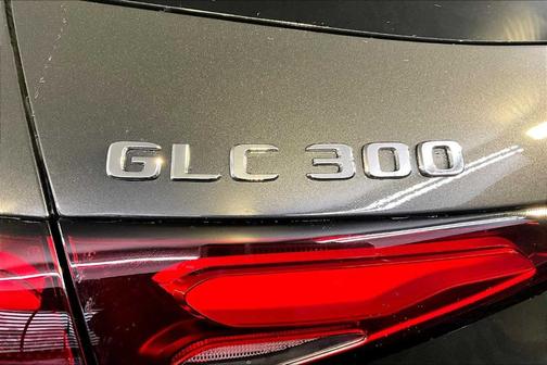 2026 Mercedes-Benz GLC 300 Base 4MATIC