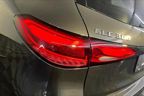 2026 Mercedes-Benz GLC 300 Base 4MATIC