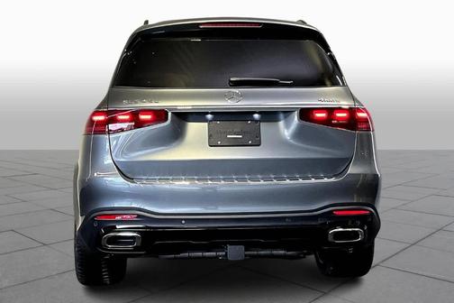 2026 Mercedes-Benz GLS 450 