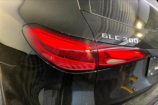 2026 Mercedes-Benz GLC 300 Base 4MATIC