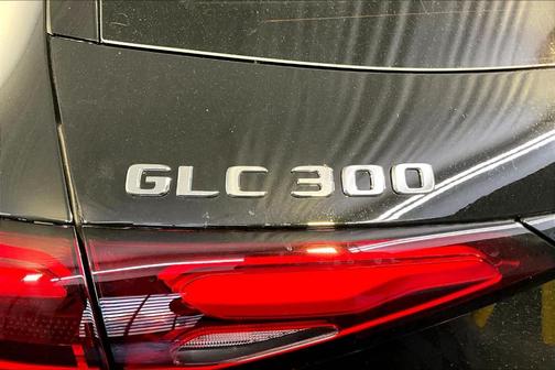 2026 Mercedes-Benz GLC 300 Base 4MATIC