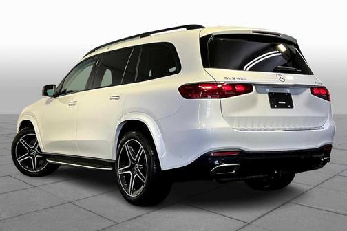 2026 Mercedes-Benz GLS 450 