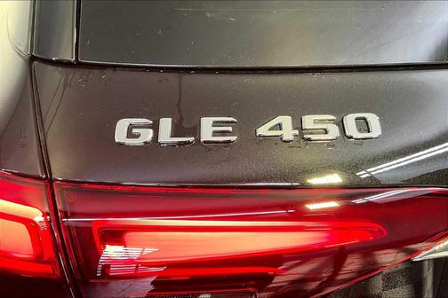 2026 Mercedes-Benz GLE 450 4MATIC