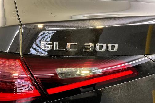 2026 Mercedes-Benz GLC 300 Base 4MATIC
