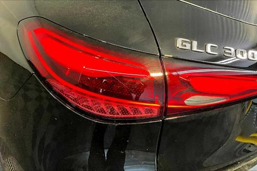2025 Mercedes-Benz GLC 300 Base 4MATIC