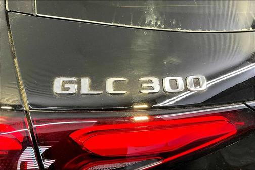 2025 Mercedes-Benz GLC 300 Base 4MATIC