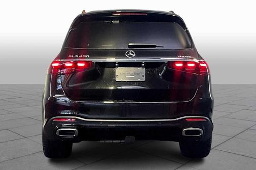 2026 Mercedes-Benz GLS 450 