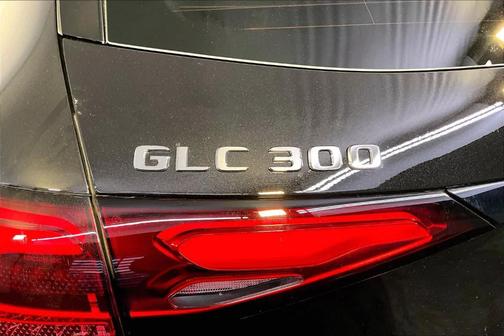 2026 Mercedes-Benz GLC 300 Base 4MATIC