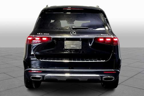 2026 Mercedes-Benz GLS 450 