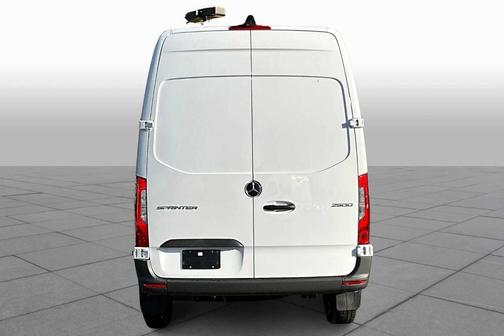 2025 Mercedes-Benz Sprinter 2500