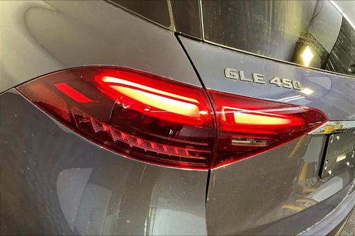 2026 Mercedes-Benz GLE 450 4MATIC