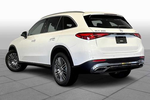 2025 Mercedes-Benz GLC 300 Base 4MATIC