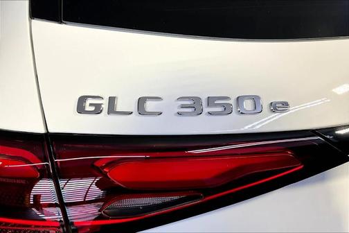 2025 Mercedes-Benz GLC 350e Base 4MATIC