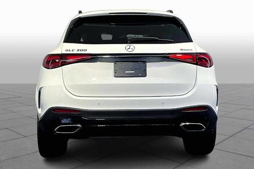 2026 Mercedes-Benz GLC 300 Base 4MATIC