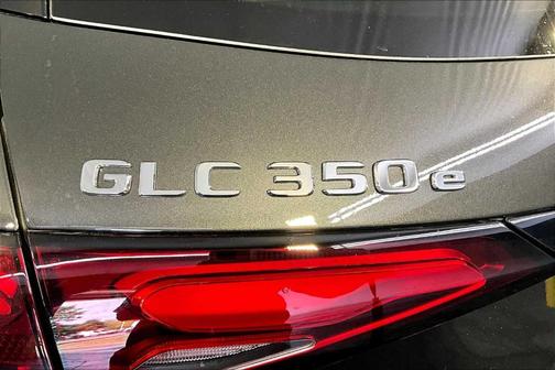 2026 Mercedes-Benz GLC 350e 