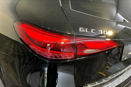 2025 Mercedes-Benz GLC 300 Base 4MATIC