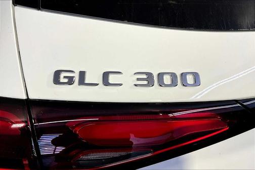 2026 Mercedes-Benz GLC 300 Base 4MATIC