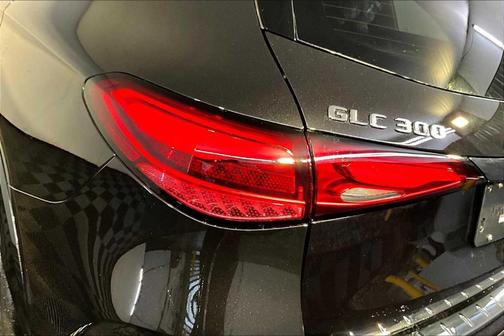 2026 Mercedes-Benz GLC 300 Base 4MATIC