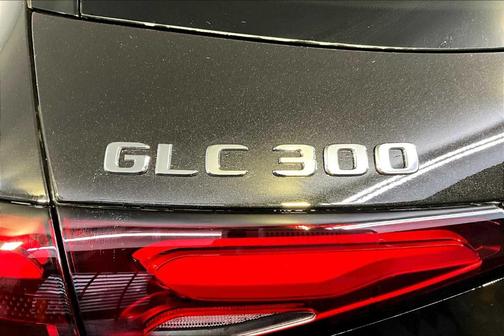 2026 Mercedes-Benz GLC 300 Base 4MATIC