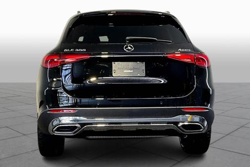 2026 Mercedes-Benz GLC 300 Base 4MATIC
