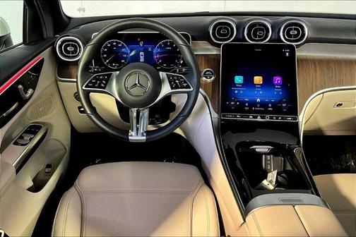 2025 Mercedes-Benz GLC 300 Base 4MATIC