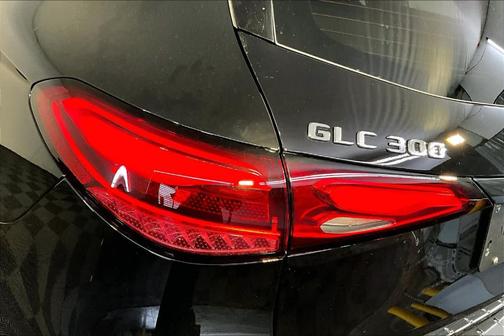 2025 Mercedes-Benz GLC 300 Base 4MATIC