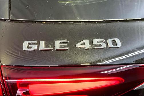 2026 Mercedes-Benz GLE 450 4MATIC