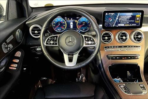 2021 Mercedes-Benz GLC 300 Base 4MATIC