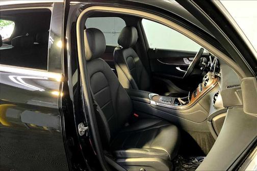 2021 Mercedes-Benz GLC 300 Base 4MATIC