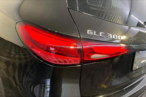 2026 Mercedes-Benz GLC 300 Base 4MATIC