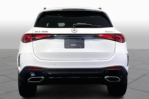 2026 Mercedes-Benz GLC 300 Base 4MATIC