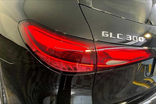 2025 Mercedes-Benz GLC 300 Base 4MATIC