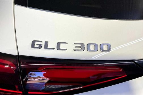 2026 Mercedes-Benz GLC 300 Base 4MATIC