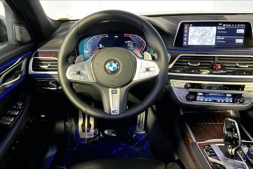 2021 BMW 750 i xDrive