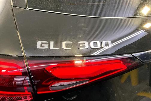 2026 Mercedes-Benz GLC 300 Base 4MATIC