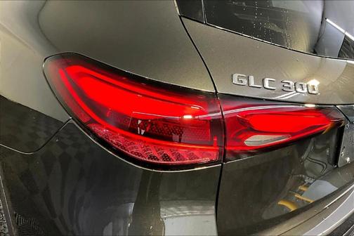 2026 Mercedes-Benz GLC 300 Base 4MATIC