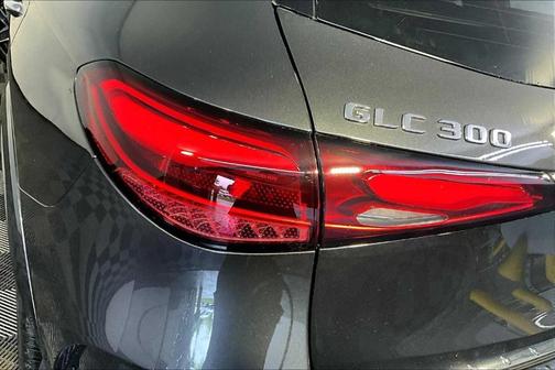2025 Mercedes-Benz GLC 300 Base 4MATIC