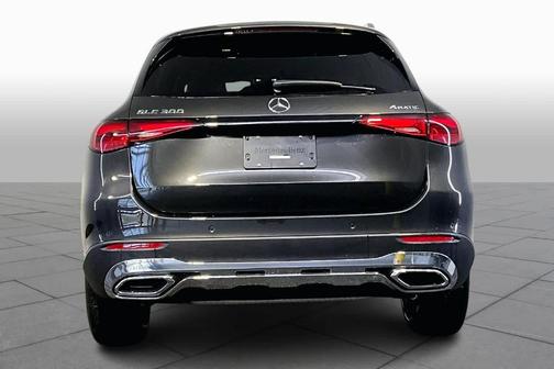2026 Mercedes-Benz GLC 300 Base 4MATIC
