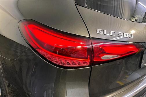 2026 Mercedes-Benz GLC 300 Base 4MATIC