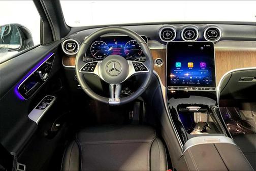 2025 Mercedes-Benz GLC 300 Base 4MATIC