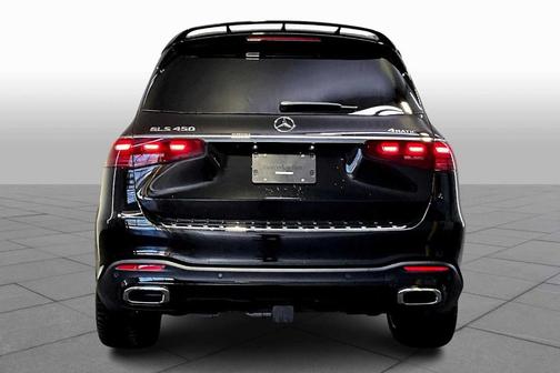 2026 Mercedes-Benz GLS 450 