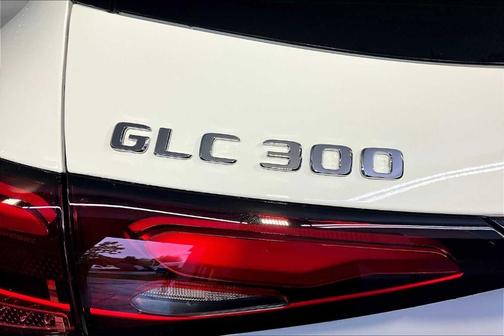 2025 Mercedes-Benz GLC 300 Base 4MATIC