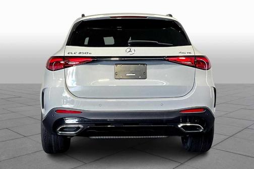 2025 Mercedes-Benz GLC 350e Base 4MATIC