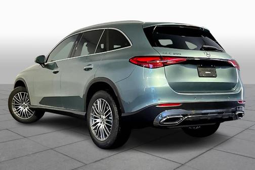 2026 Mercedes-Benz GLC 300 Base 4MATIC