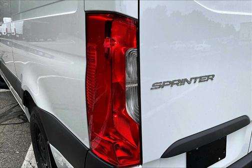2025 Mercedes-Benz Sprinter 2500