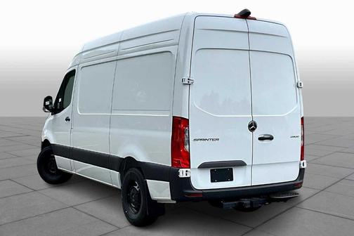 2025 Mercedes-Benz Sprinter 2500