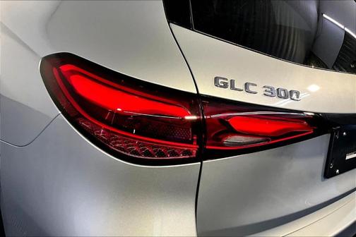 2026 Mercedes-Benz GLC 300 Base 4MATIC